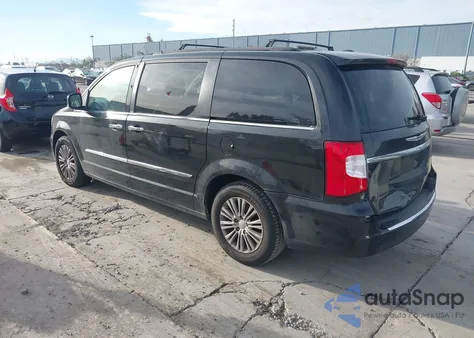 2013 Chrysler Town & Country Touring-L z USA, uszkodzony, nr VIN 2C4RC1CG1DR511029